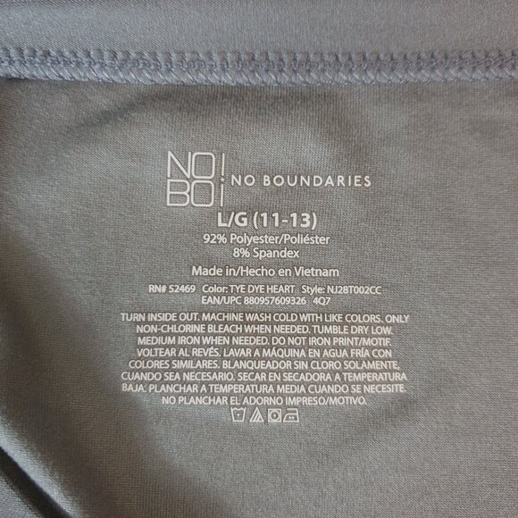 No Boundaries Womens V-Neck Top Gray Blue Heart Design So Soft Stretchy Love - Picture 5 of 6